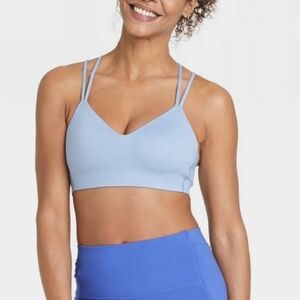 🆕️ All in Motion Light Support Dual Strap Molded Cup Sports Bra in Light Grey
